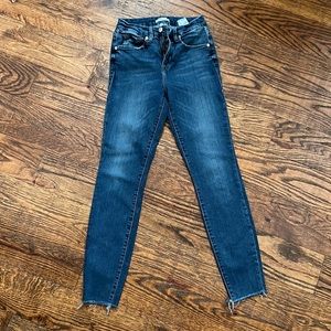 Good American Good Legs jeans